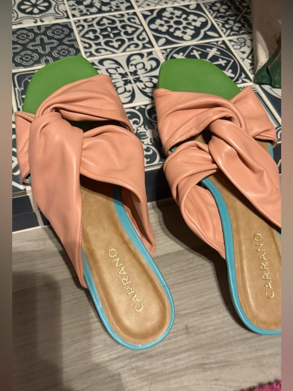 Carrano Peach Knotted Slide Sandals with Green Footbed